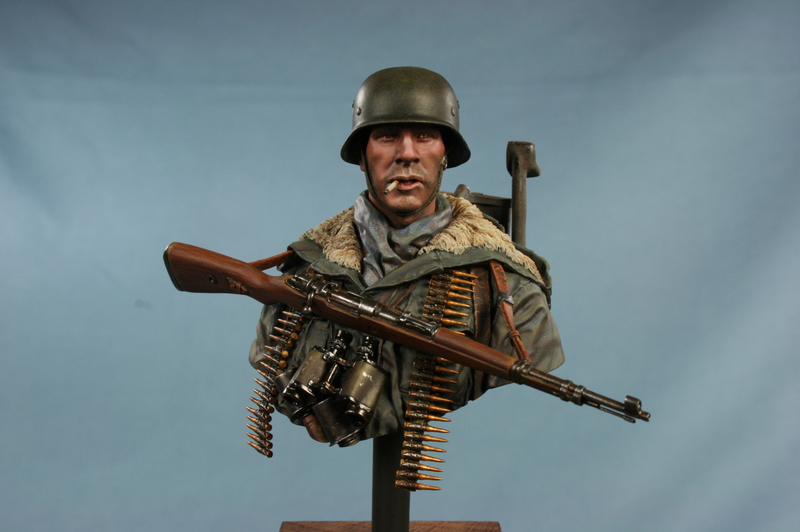 MG42 Tripod Carrier, Totenkopf Division, Kharkov 1943