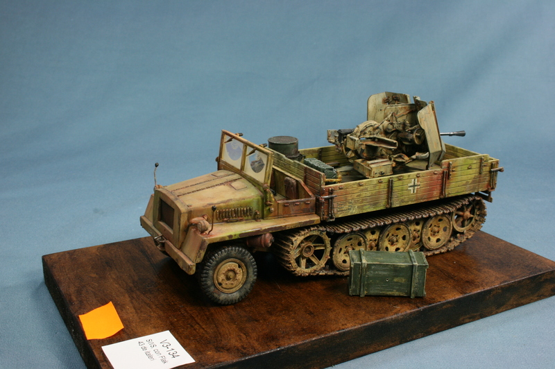 SWS, con Flak 43 de italeri