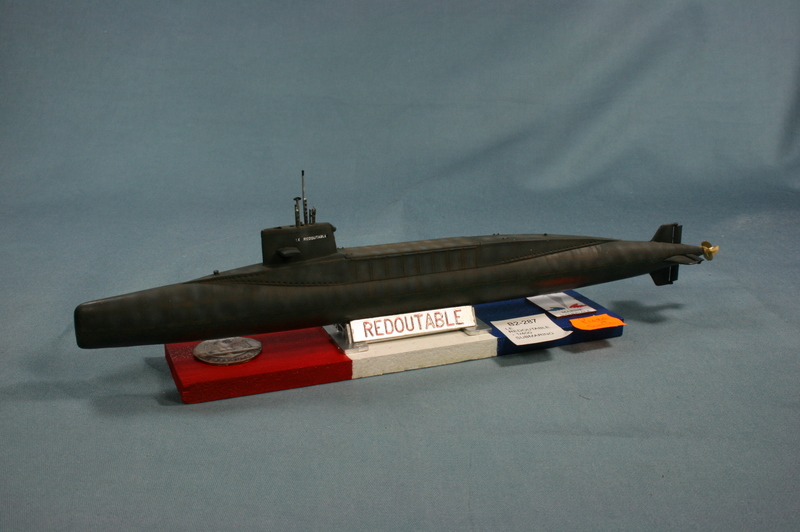 LE REDOUTABLE - 1/400 SUBMARINO