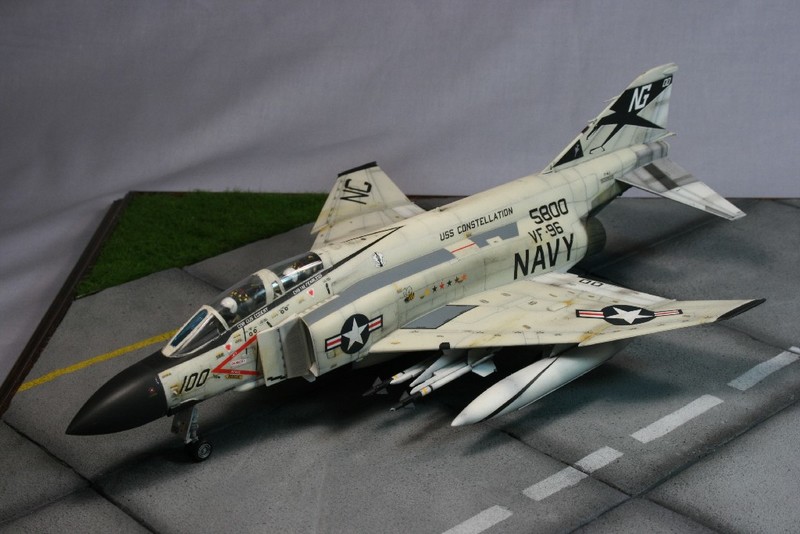 	F-4J Phantom II ''Showtime 100''