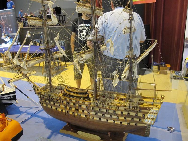 Barcos de Madera todas las escalas.Maquetas comerciales