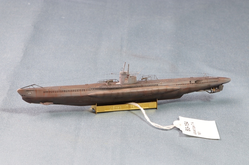 Barcos de plástico, escalas de 1/700 y próximas