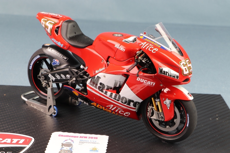 Ducati Desmosedici GP3 Tamiya 1:12