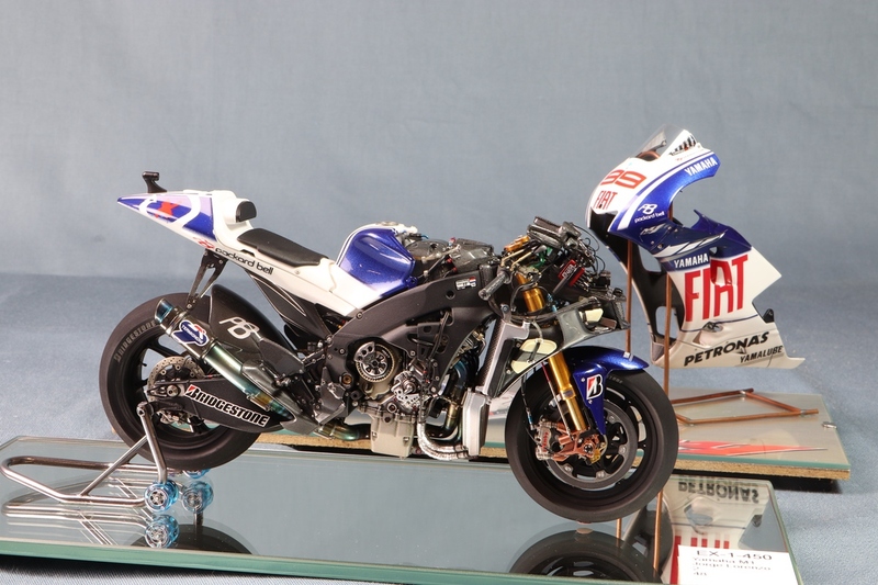 Yamaha M1 Jorge Lorenzo 2009