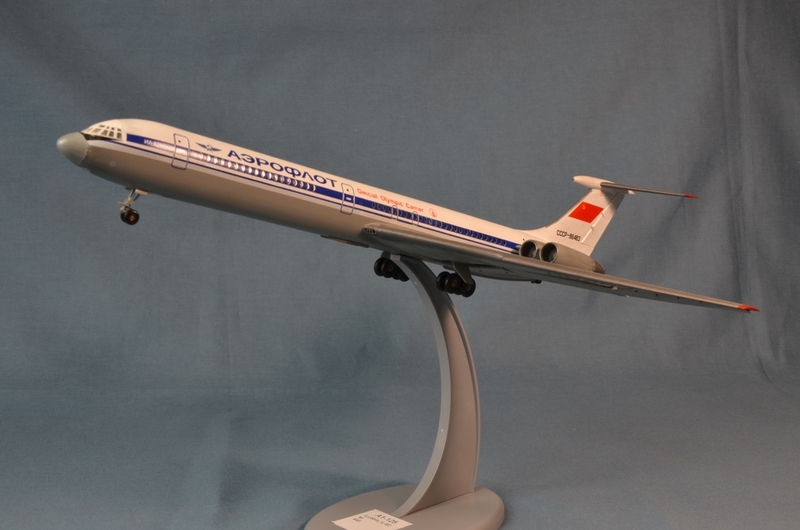 ILUSHIL IL-62 M