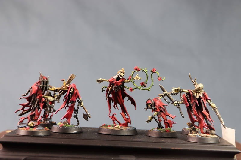 Miniatura para juegos mayor de 28 mm.