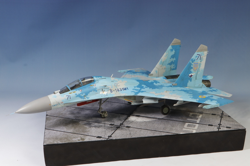 SUKHOI Su-27UB UKRAINIAN AIR FORCE RAF  2018 (camuflaje digital)