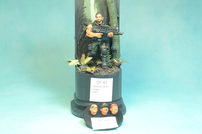 Soldado en la jungla