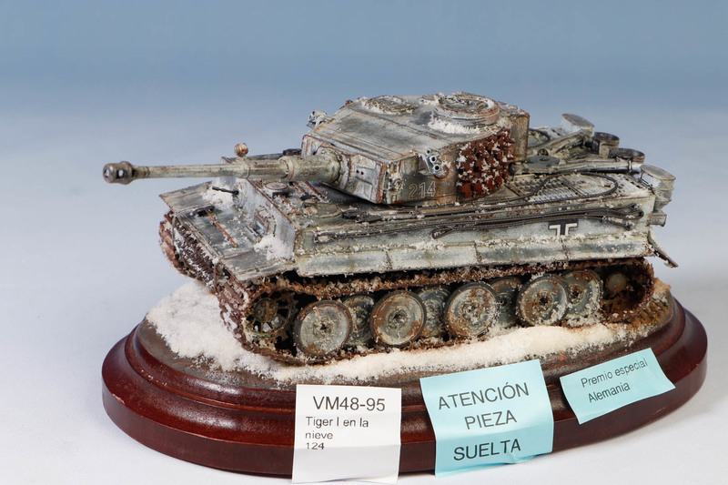 Tiger I en la nieve