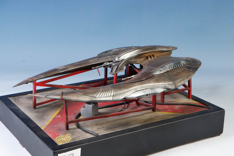 Galactica cylon Raider