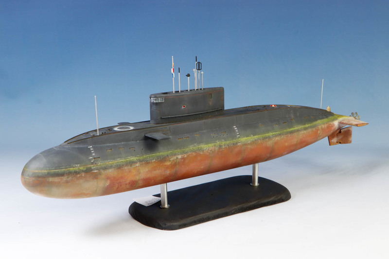 Submarino de Ataque Ruso Clase Kilo 1/144. Trumpeter