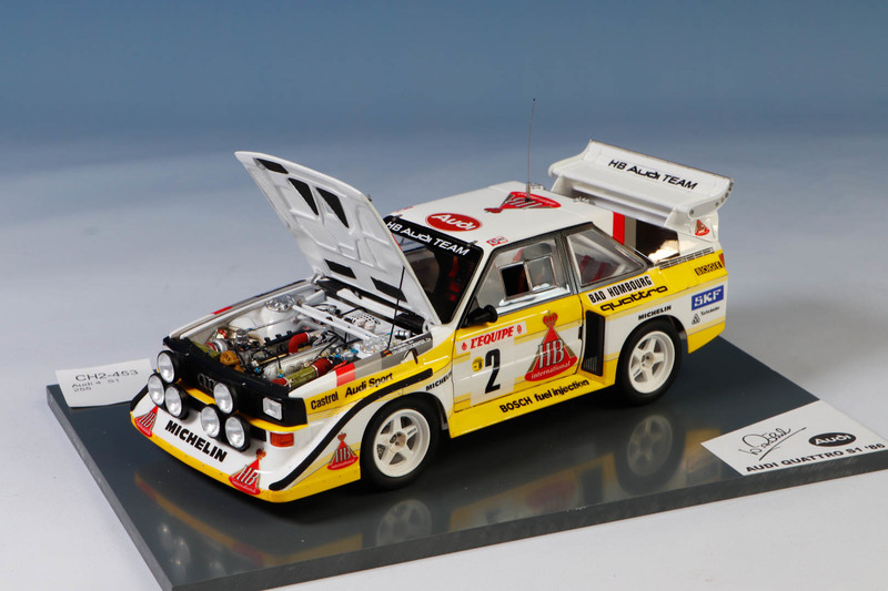 Audi 4  S1