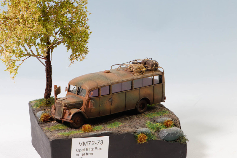 Opel Blitz Bus en el frente Ruso