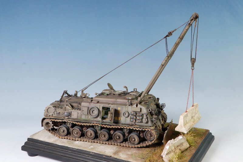 Vehículos Militares escala 1/35 o mayor.