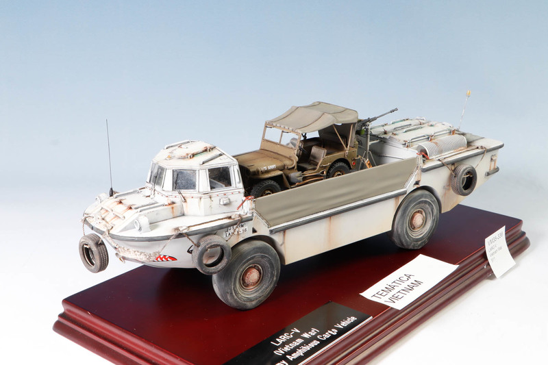 LARC-V Vietnam War