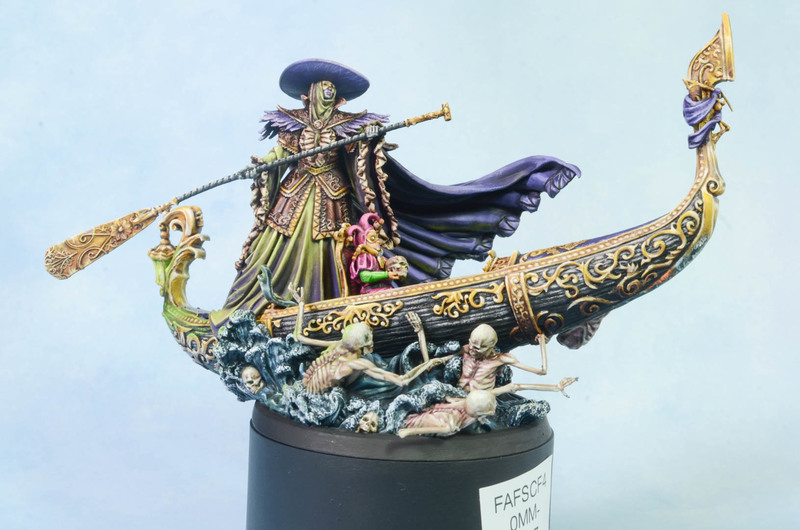 La serenísima en el canal negro de Venecia