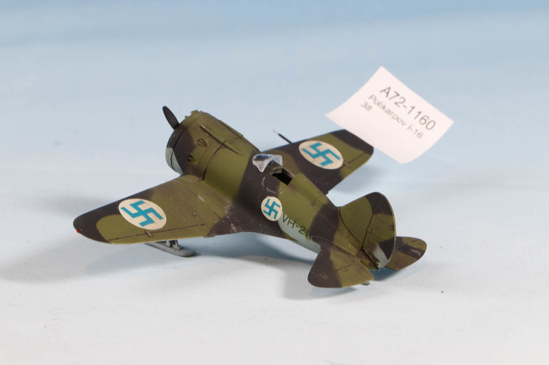 Polikarpov I-16