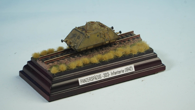 PANZARSPAZUG-303 INFANTERIA