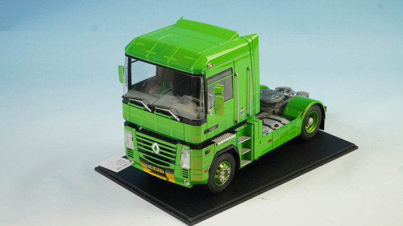 Renault Magnum