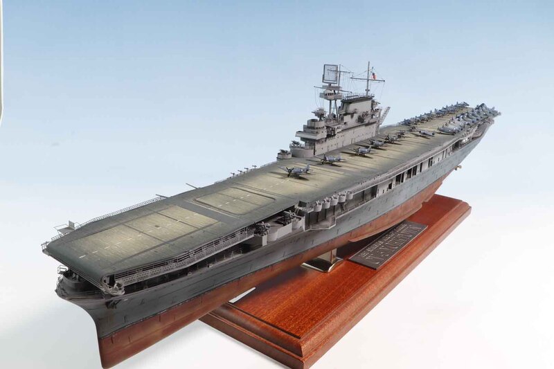 Barcos de Plástico escalas 1/350 y anexas.