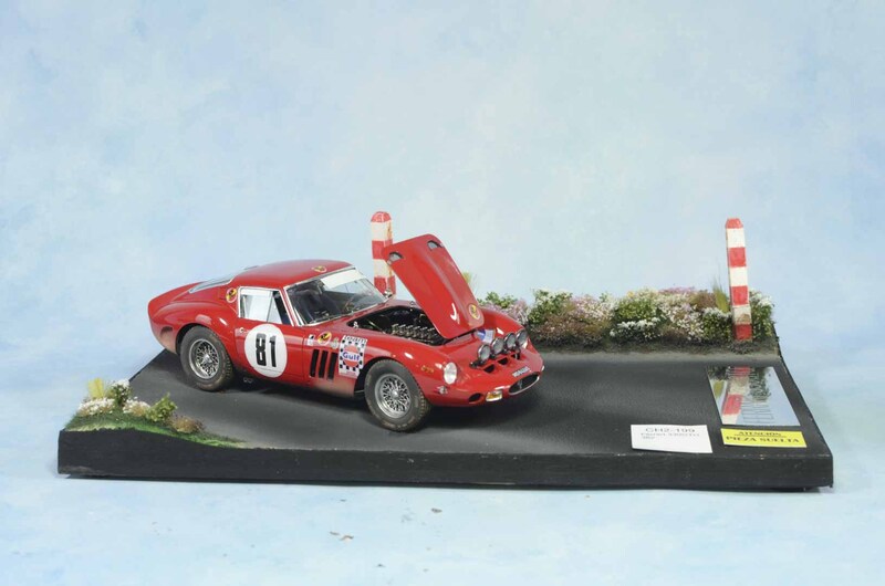 Coche 1/24-1/25