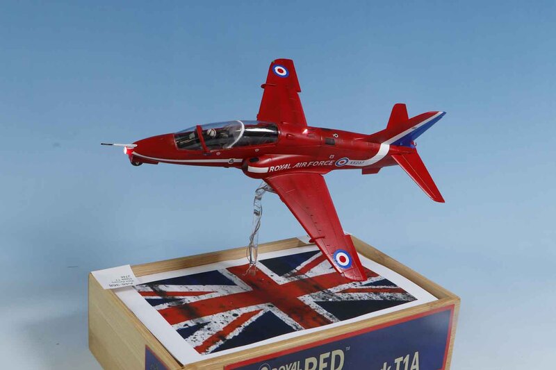 Red Arrows Hawk T1