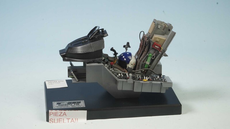 F16 Cockpit
