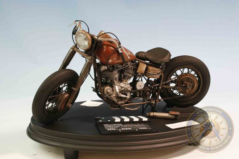 HARLEY DAVIDSON