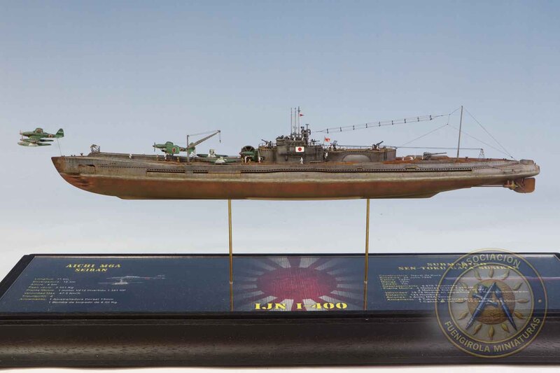 Barcos de Plástico escalas 1/350 y anexas.