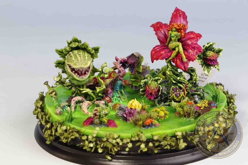 Poison Ivy, Frank y las plantas