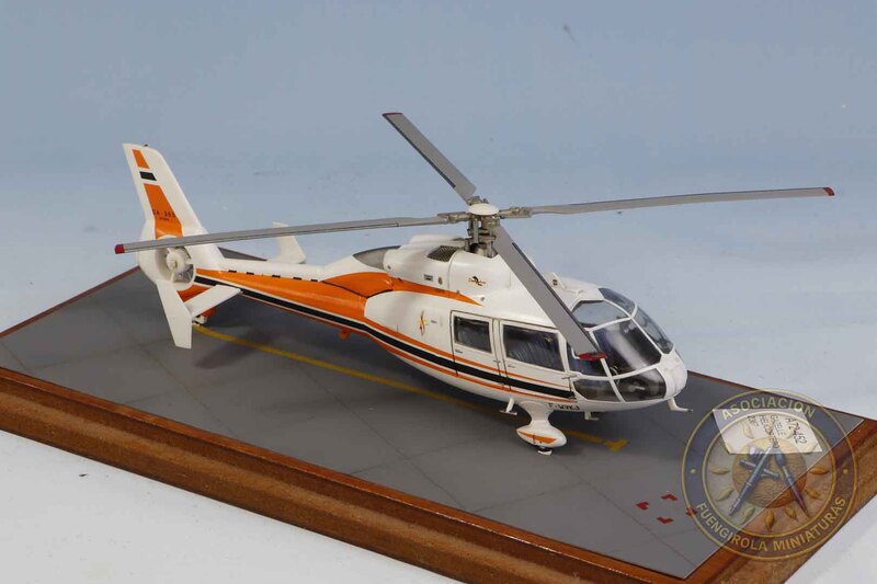 GAZELLE HELICOPTERO